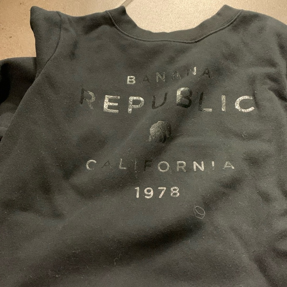Banana Republic Sweatshirt